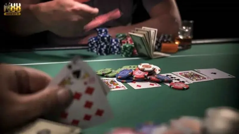 Kinh nghiệm chơi Poker kỹ năng